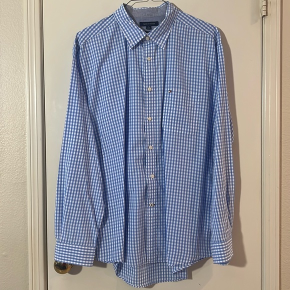 Tommy Hilfiger Other - Tommy Hilfiger Classic Fit Men’s Button Down Dress Shirt.